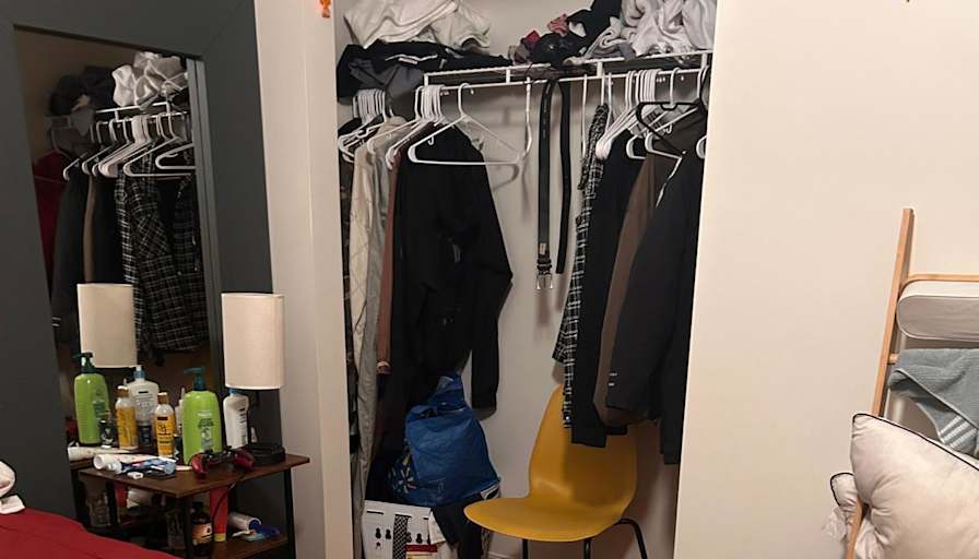 Craig YEG's room