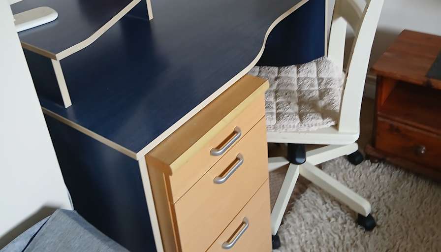 Julie Ward's room