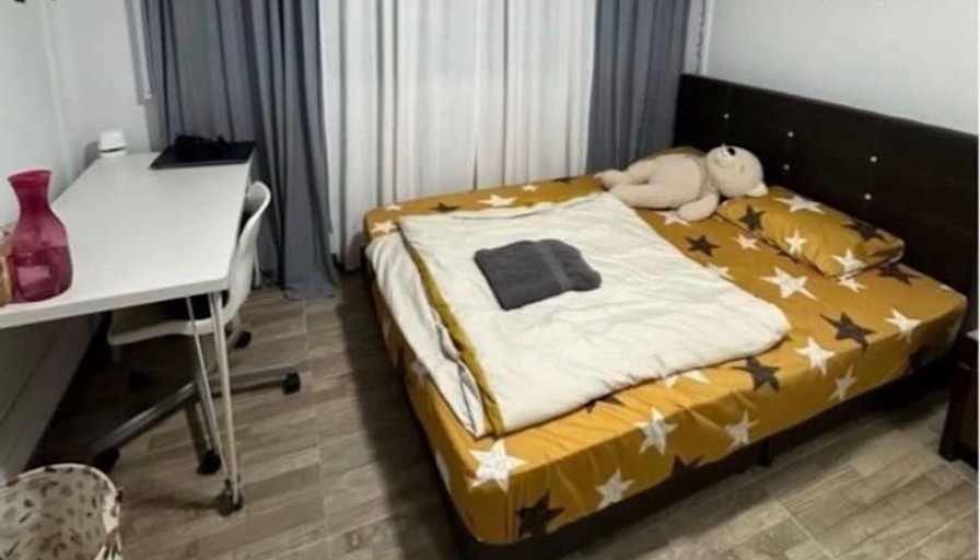 Geets's room
