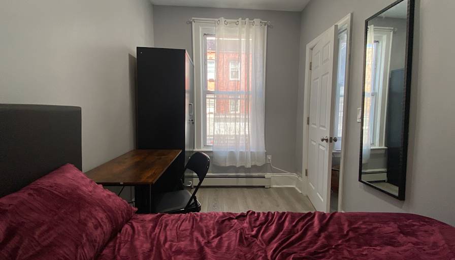 CRISTIAN ARANEDA's room