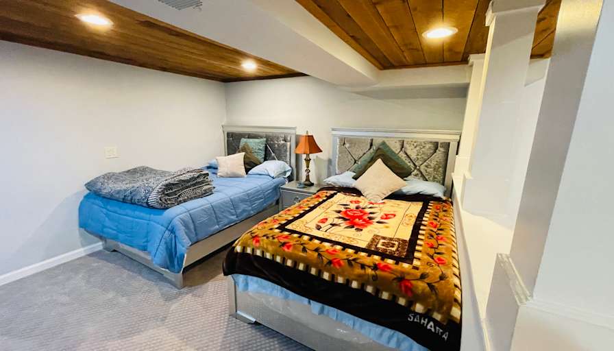Saba's room