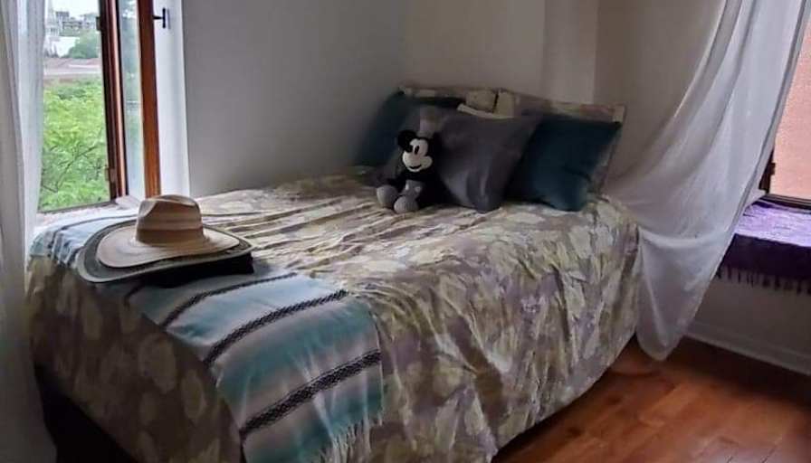 Melissa's room