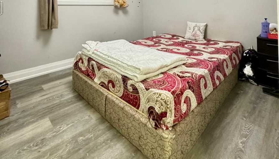 SHUBHDEEP's room