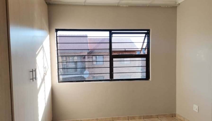 Karabo's room
