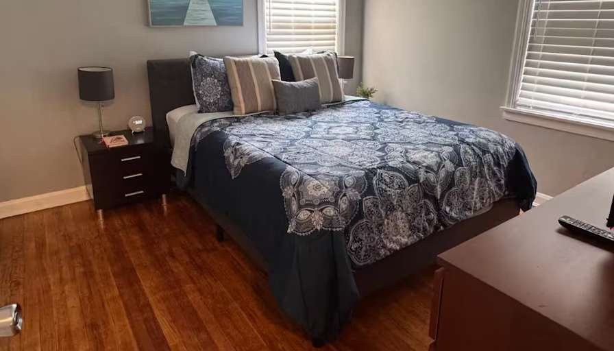 Elizabeth's room