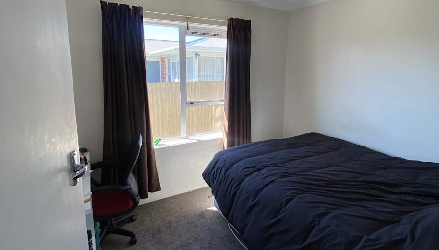 Jonah Mclay's room