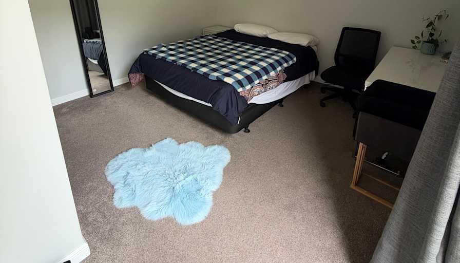 Dilsher's room