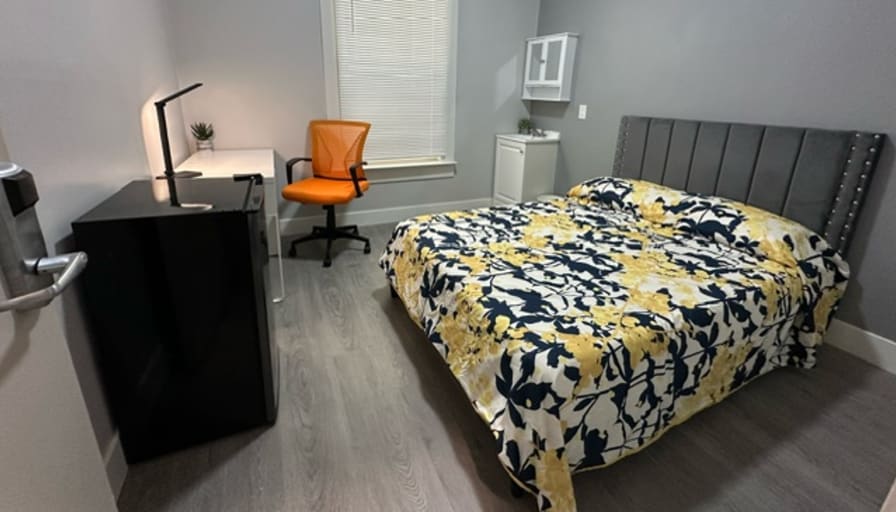 Ken Patel's room