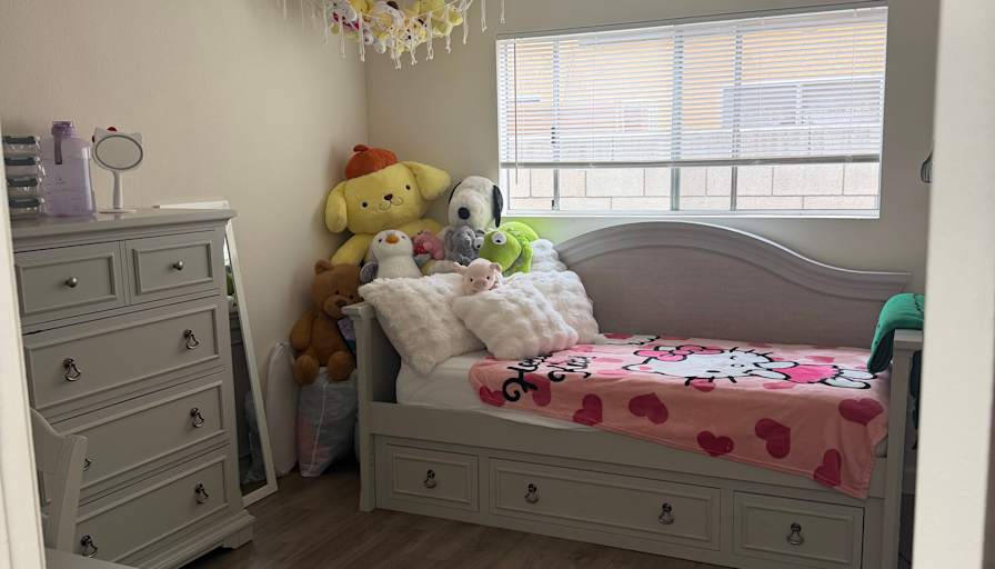Nikki's room