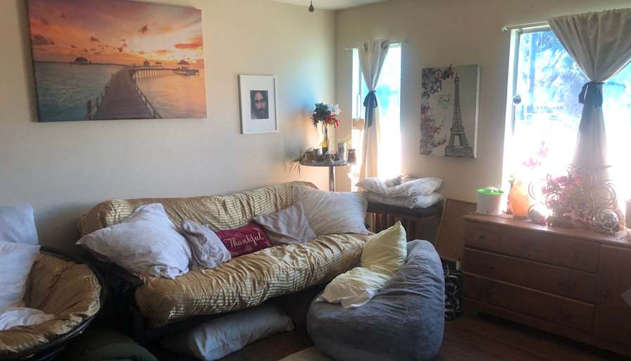 Lisa's room
