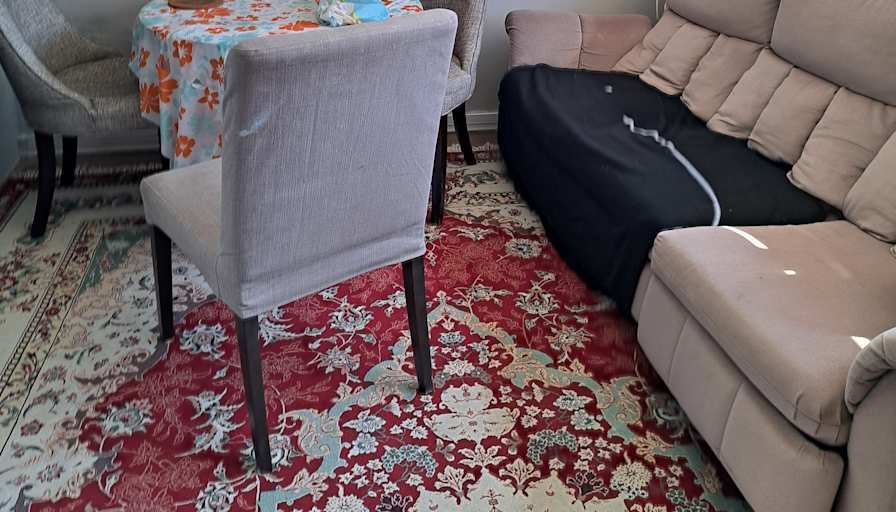 Orhan's room