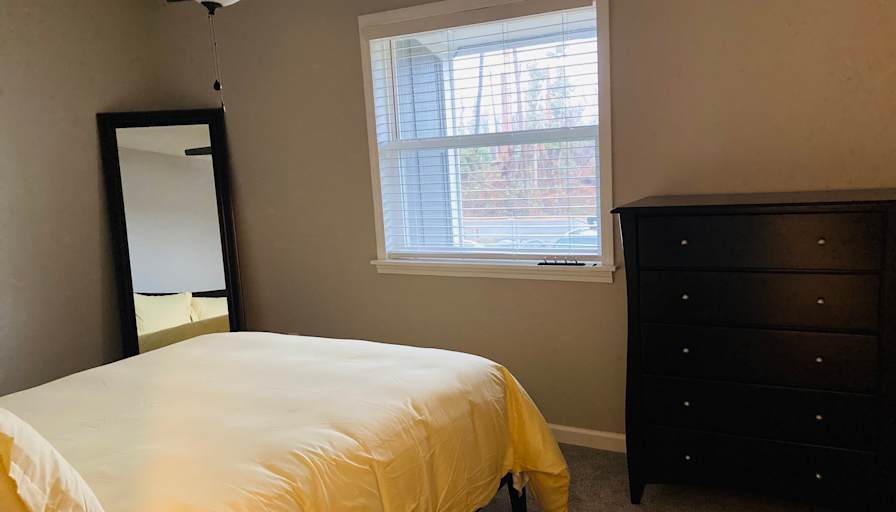 Destinee's room