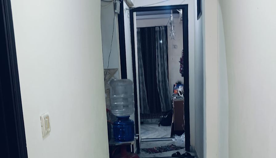 Prakhar's room