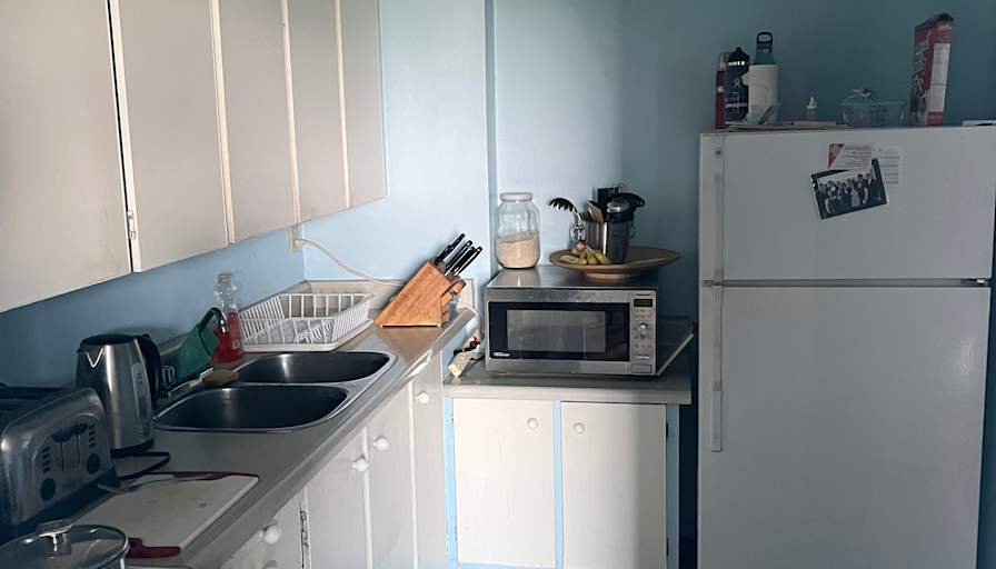 Leonard Ruddy's room