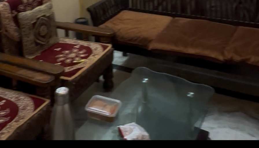 Akshay's room