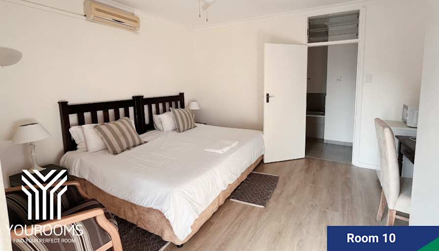 YouRooms's room