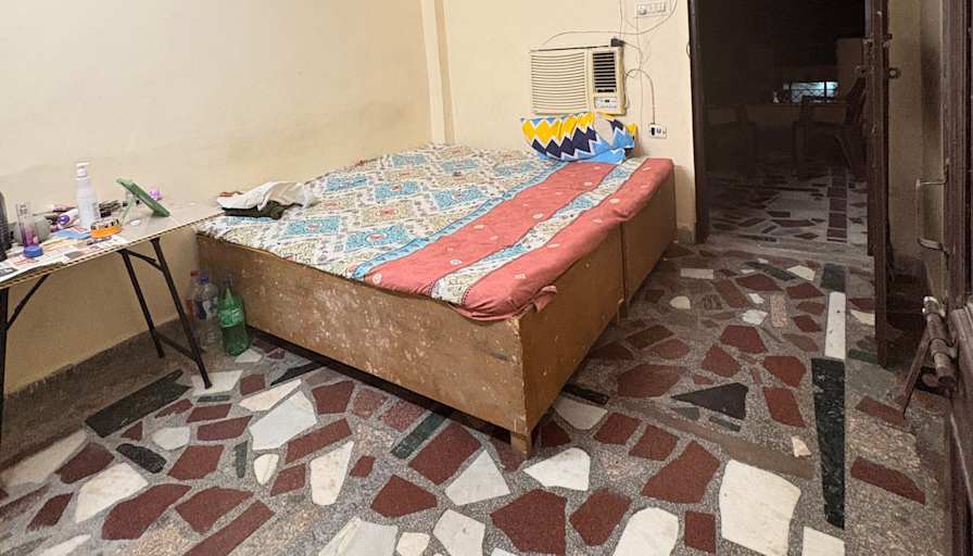 Priyanshi Singh's room