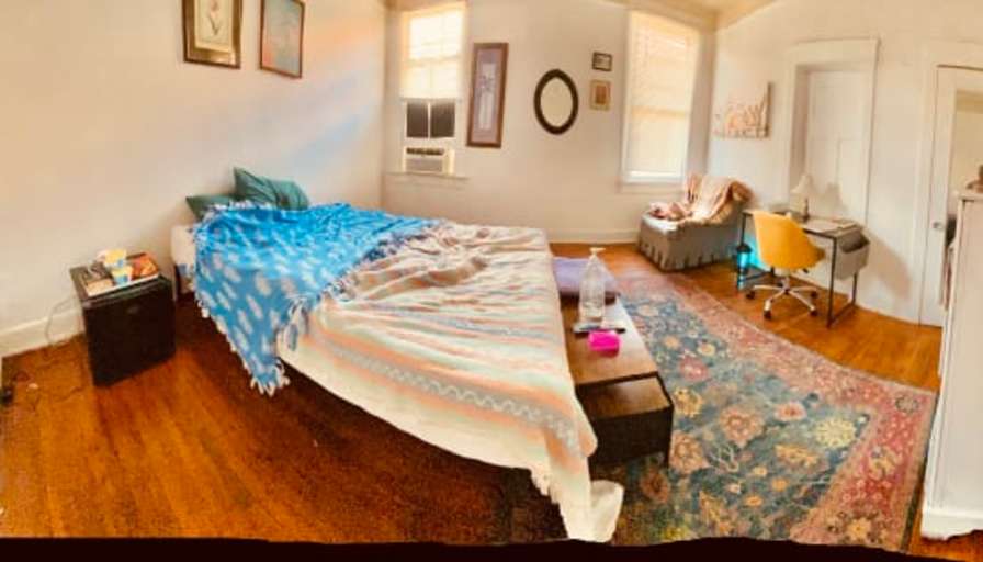 Myishen's room