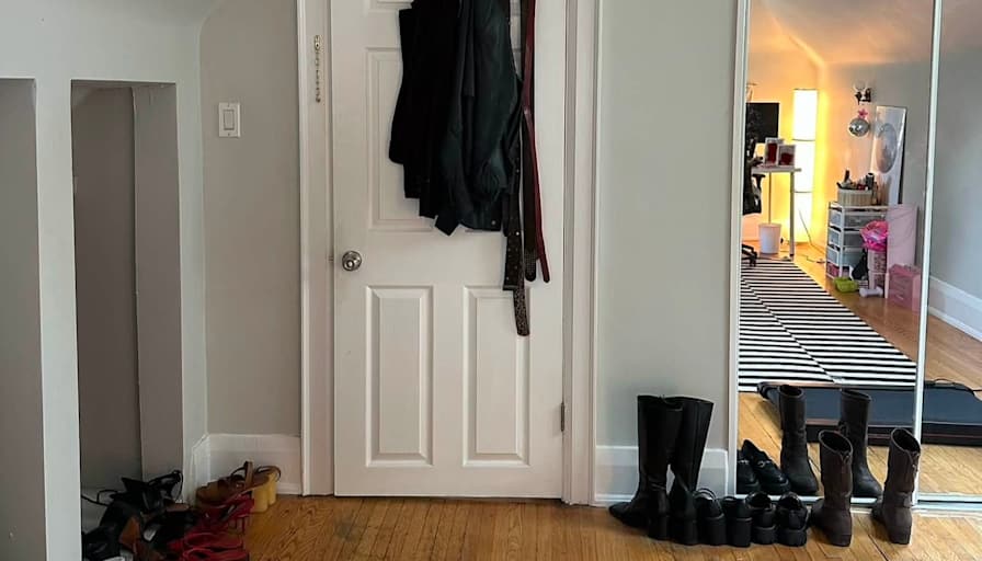 Siddhi's room