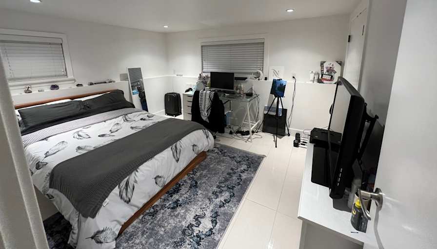 Melissa's room