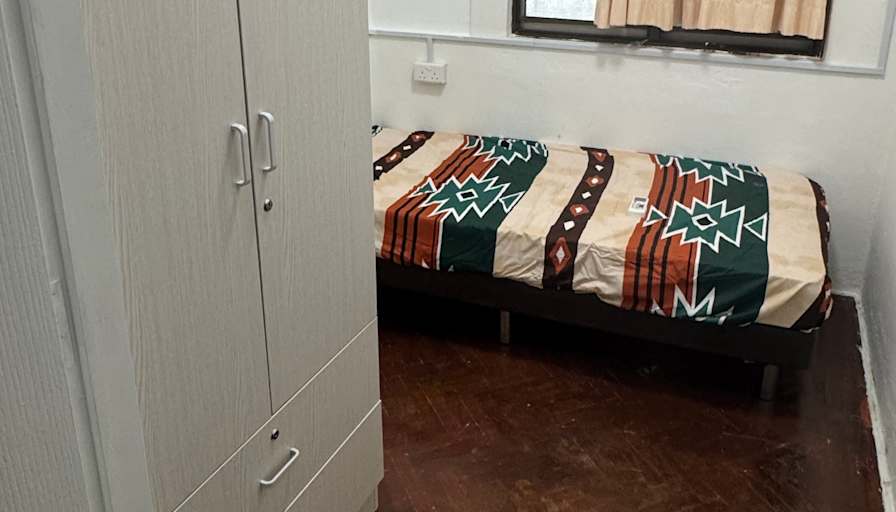 Francis Oh's room