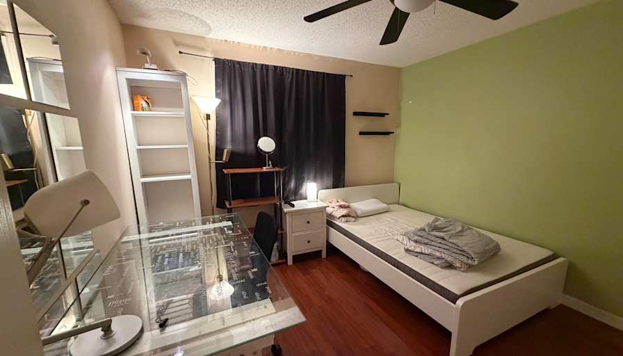 Uche's room