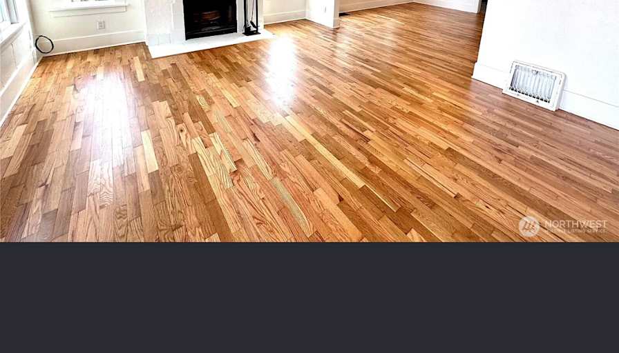 Danny Tran's room