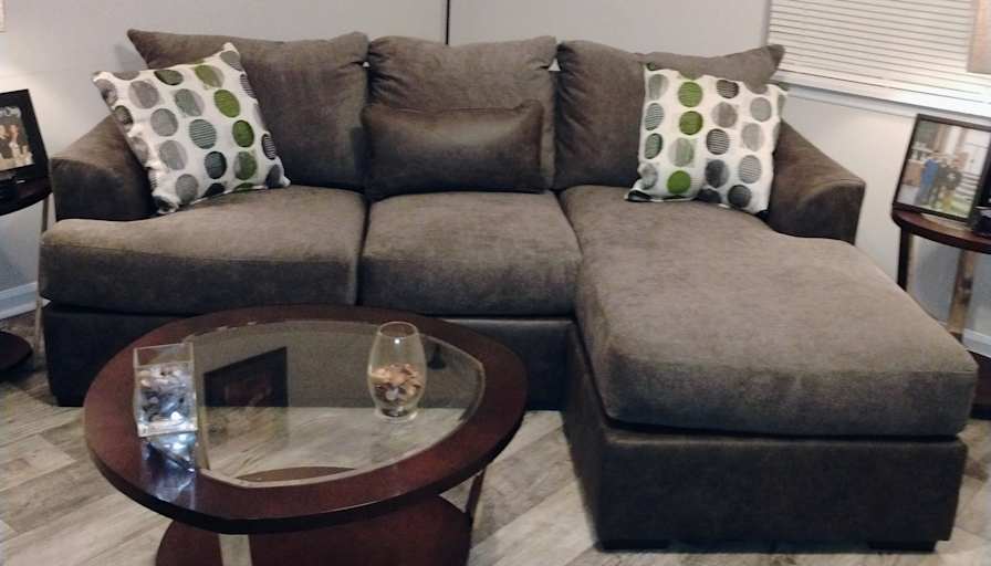 Looking for a Roommate's room