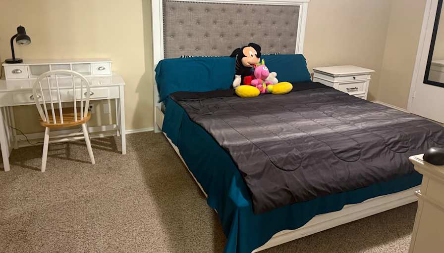 Jessica Manuela's room