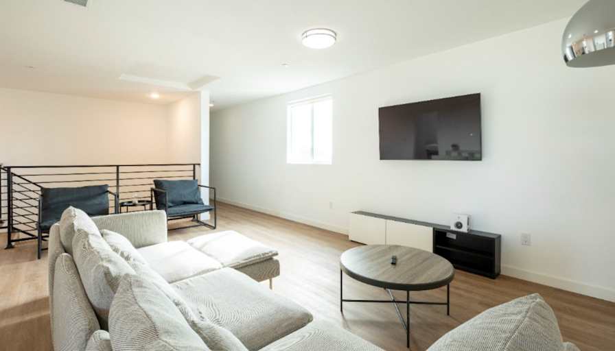 Chosan's room