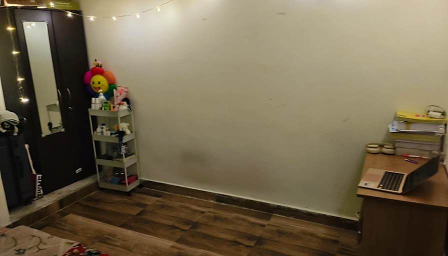 vaishnavi gupta's room