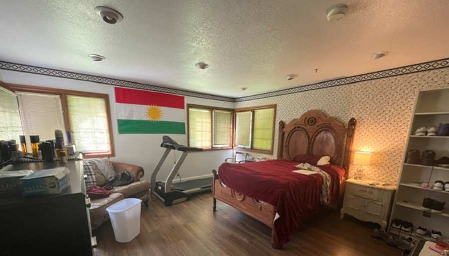 Rhonda Hewitt's room