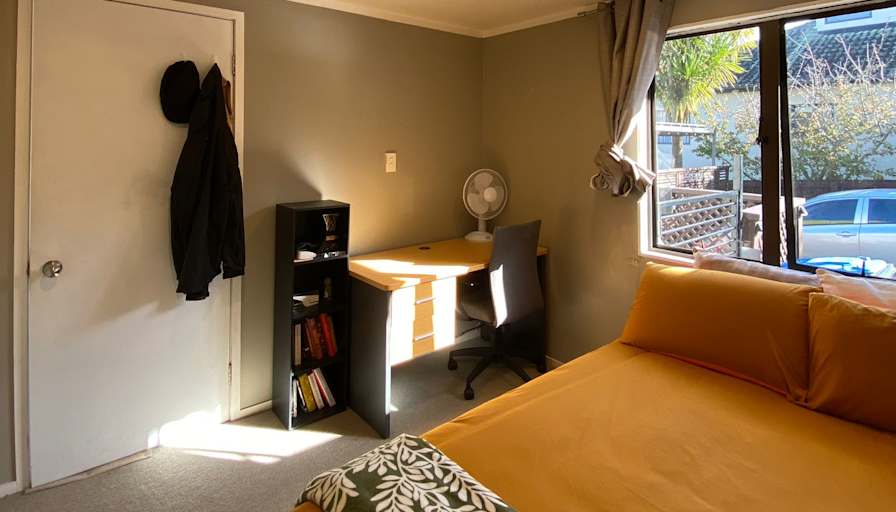 Sam Hanson-Chong's room
