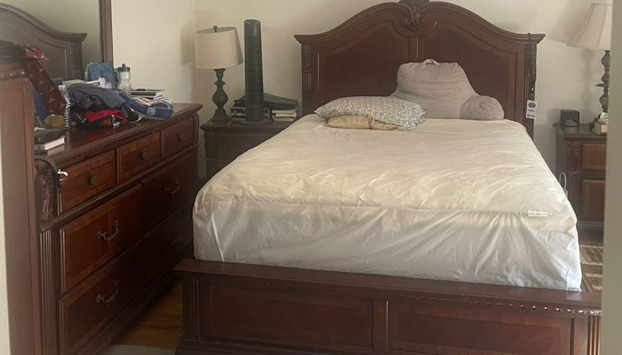 Smrutiranjan's room