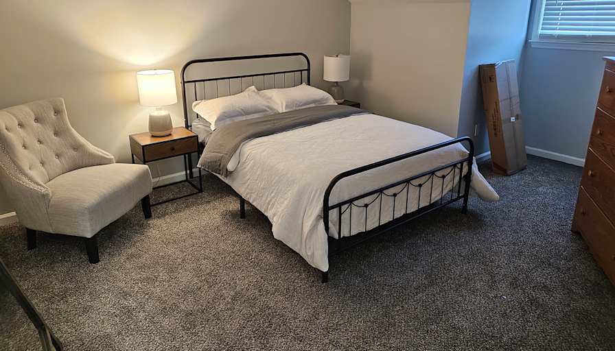 Levi's room