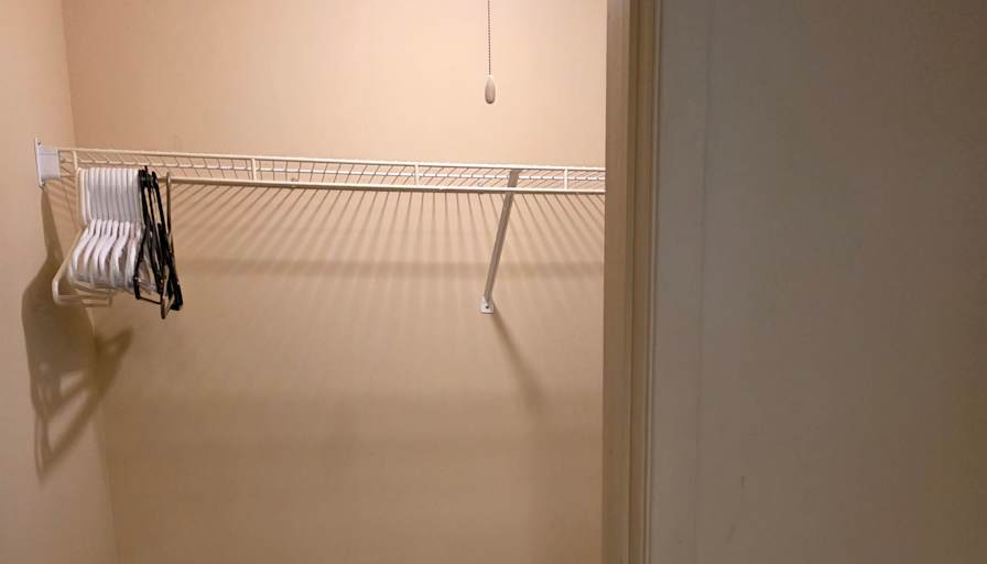Hans's room