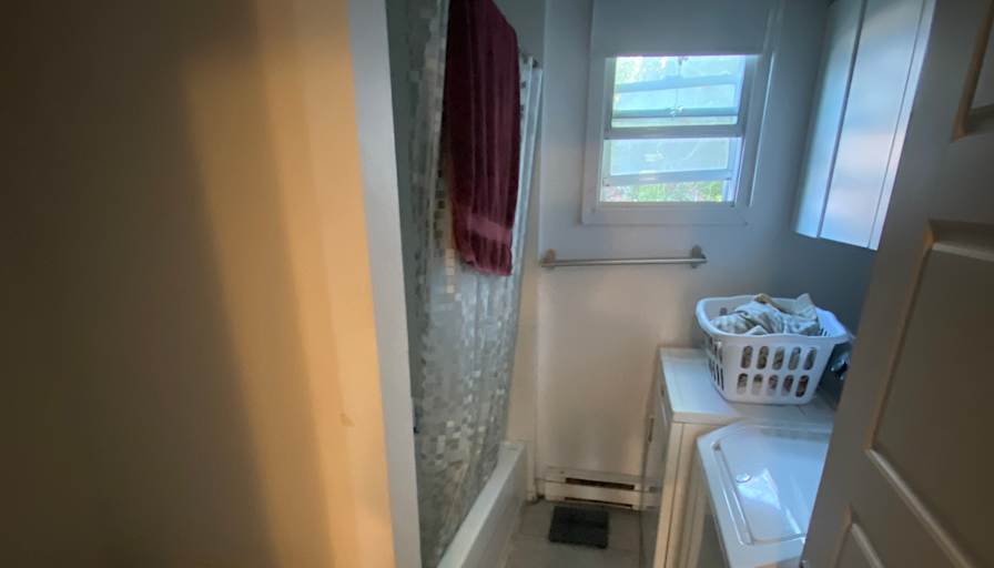 Iszac roy's room
