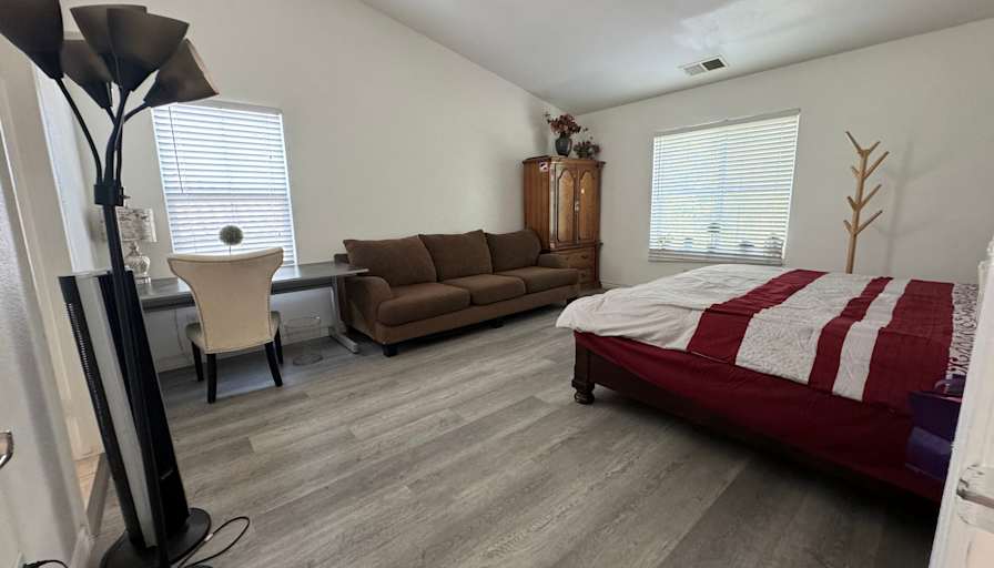 Cici's room