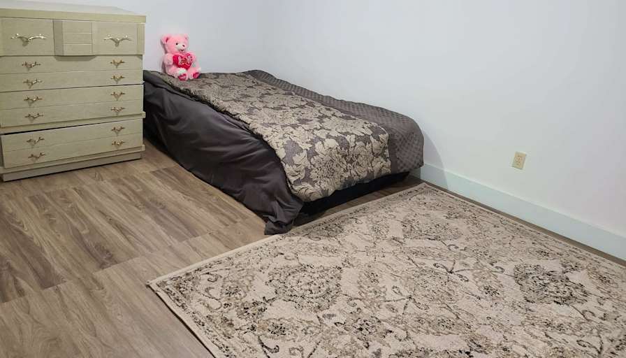 Huskie Wildlife's room