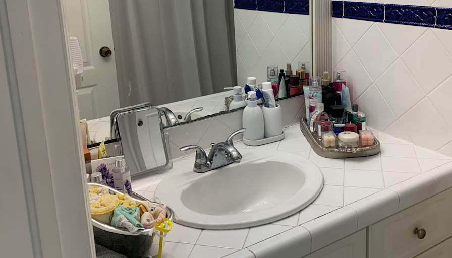 Margarita Mcconnon's room