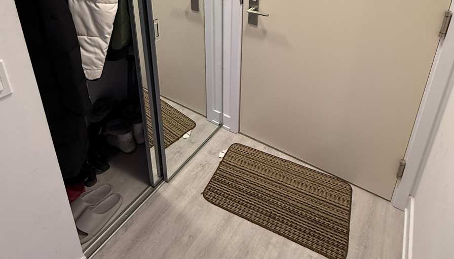Varish's room