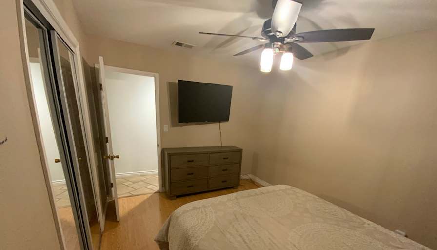 Jose's room