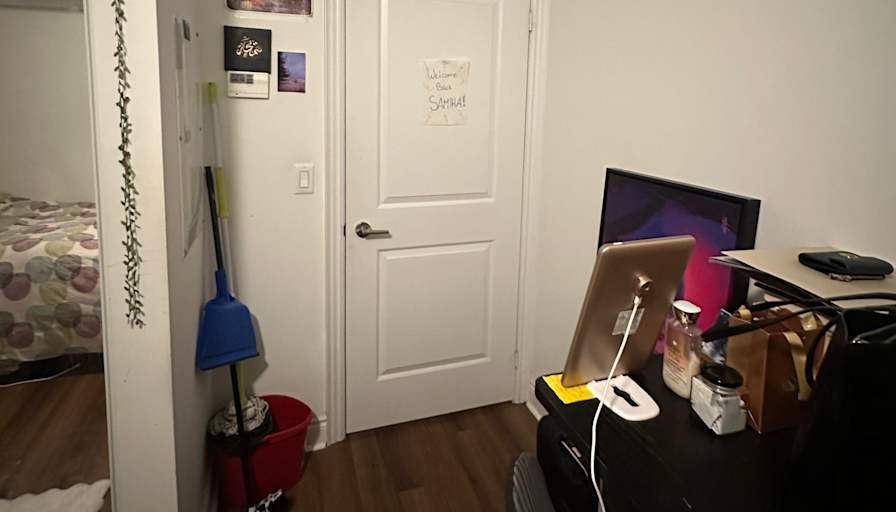 Samiha Ahmed's room