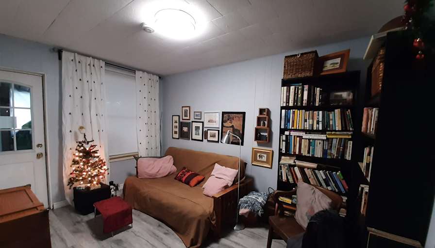 Lin's room