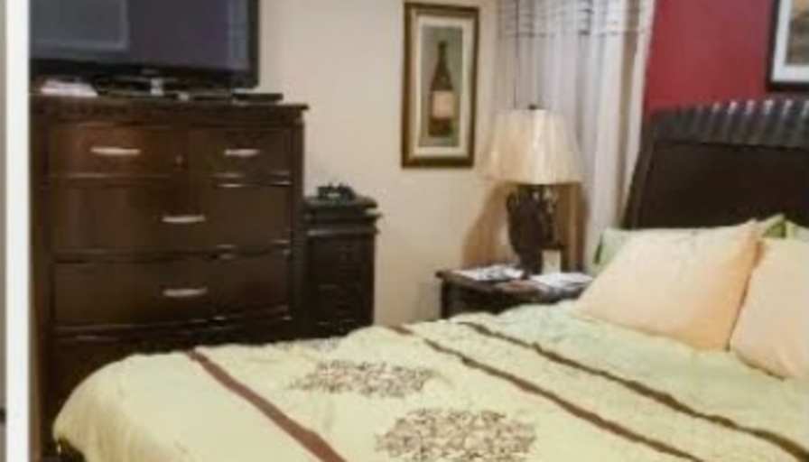 Lyn's room