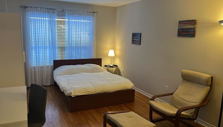 Vic's room