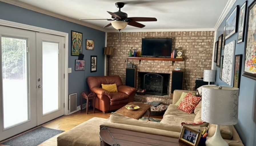 Lindsay's room