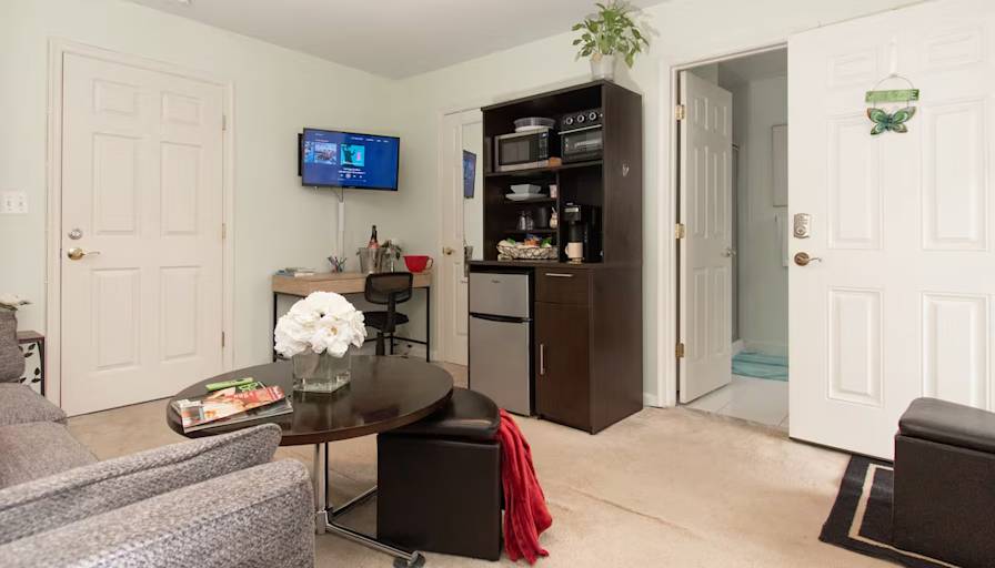 Holly's room