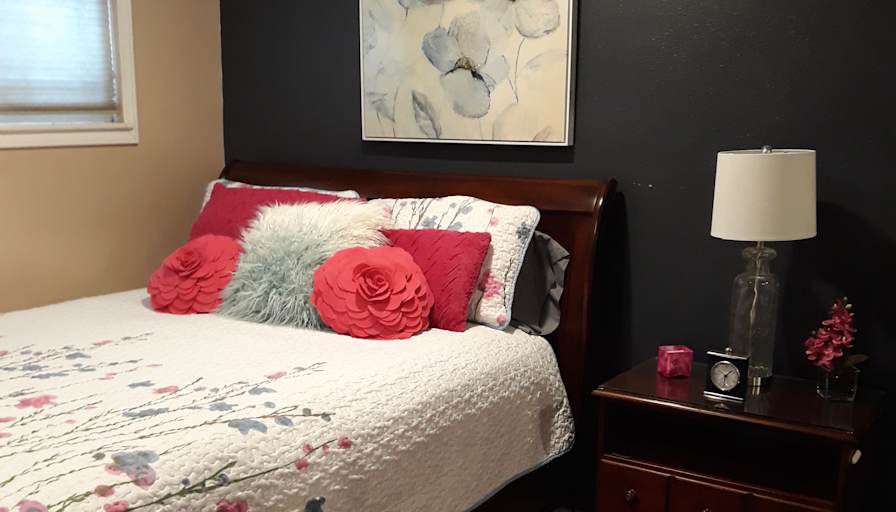 Annette's room