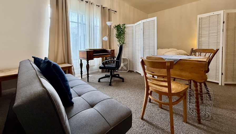 Keiko's room